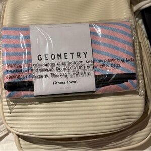 Geometry Vibe Check Fitness Towel